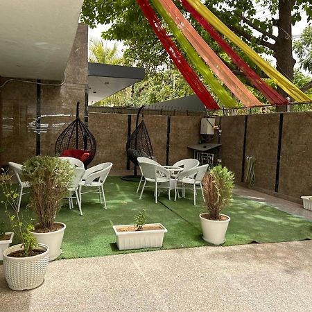 Tanvi Premium Residency-Close To Artemis, Medanta & Fortis Gurgaon Eksteriør billede