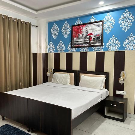 Tanvi Premium Residency-Close To Artemis, Medanta & Fortis Gurgaon Eksteriør billede
