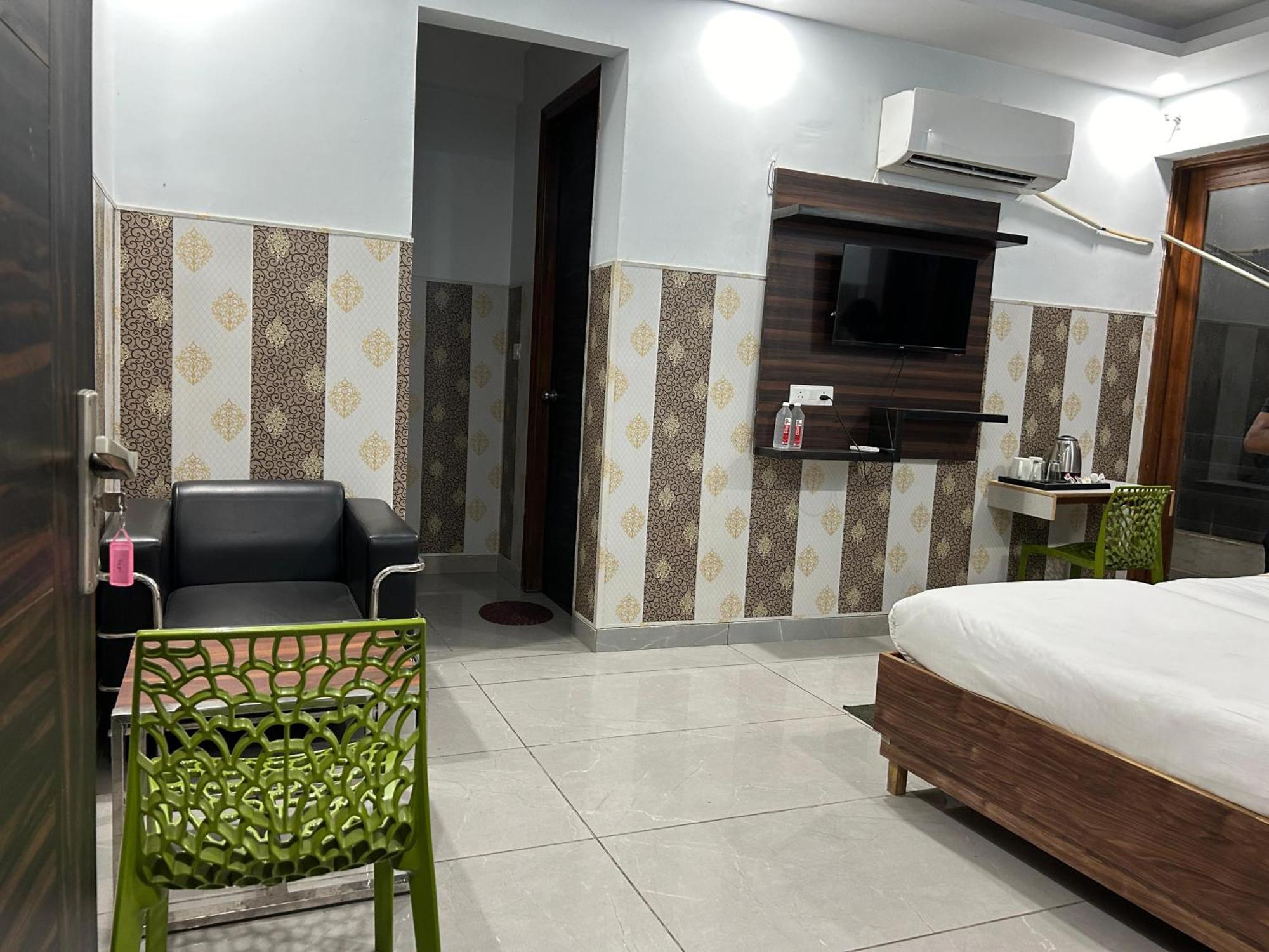 Tanvi Premium Residency-Close To Artemis, Medanta & Fortis Gurgaon Eksteriør billede