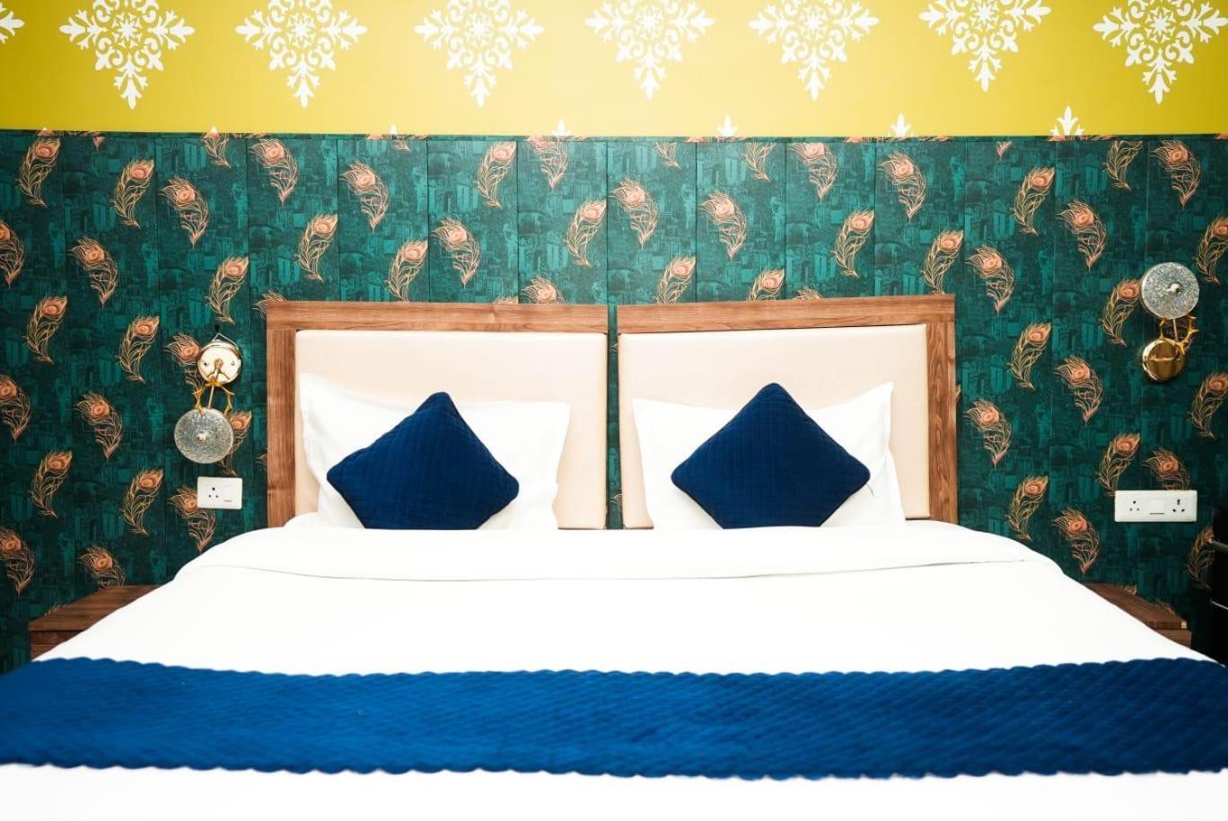 Tanvi Premium Residency-Close To Artemis, Medanta & Fortis Gurgaon Eksteriør billede