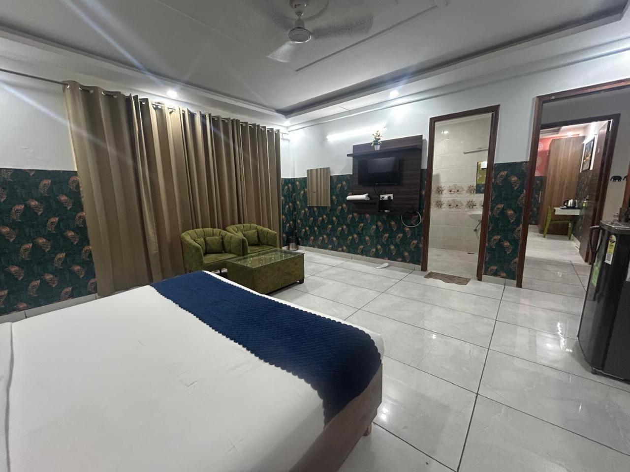 Tanvi Premium Residency-Close To Artemis, Medanta & Fortis Gurgaon Eksteriør billede