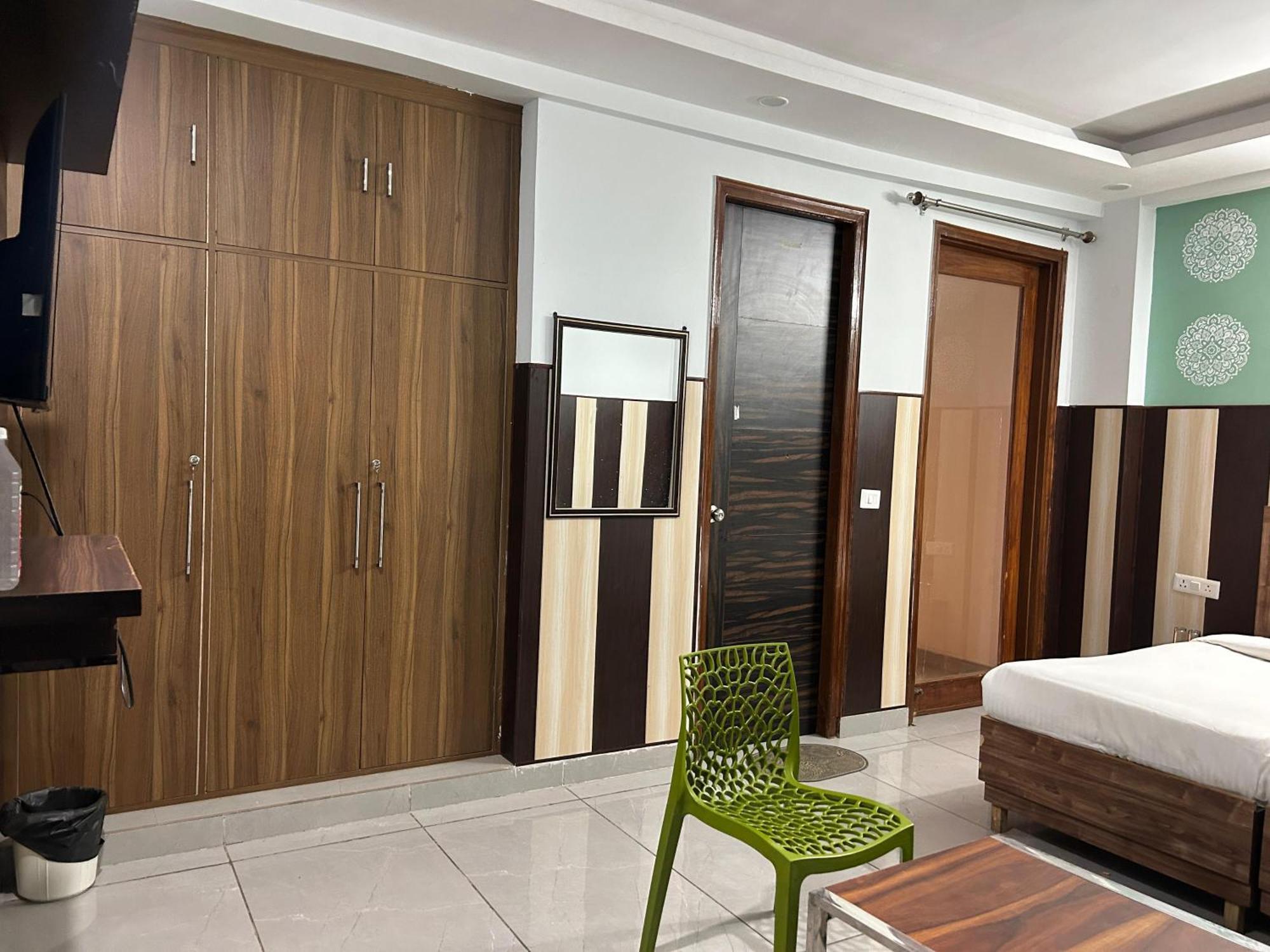 Tanvi Premium Residency-Close To Artemis, Medanta & Fortis Gurgaon Eksteriør billede