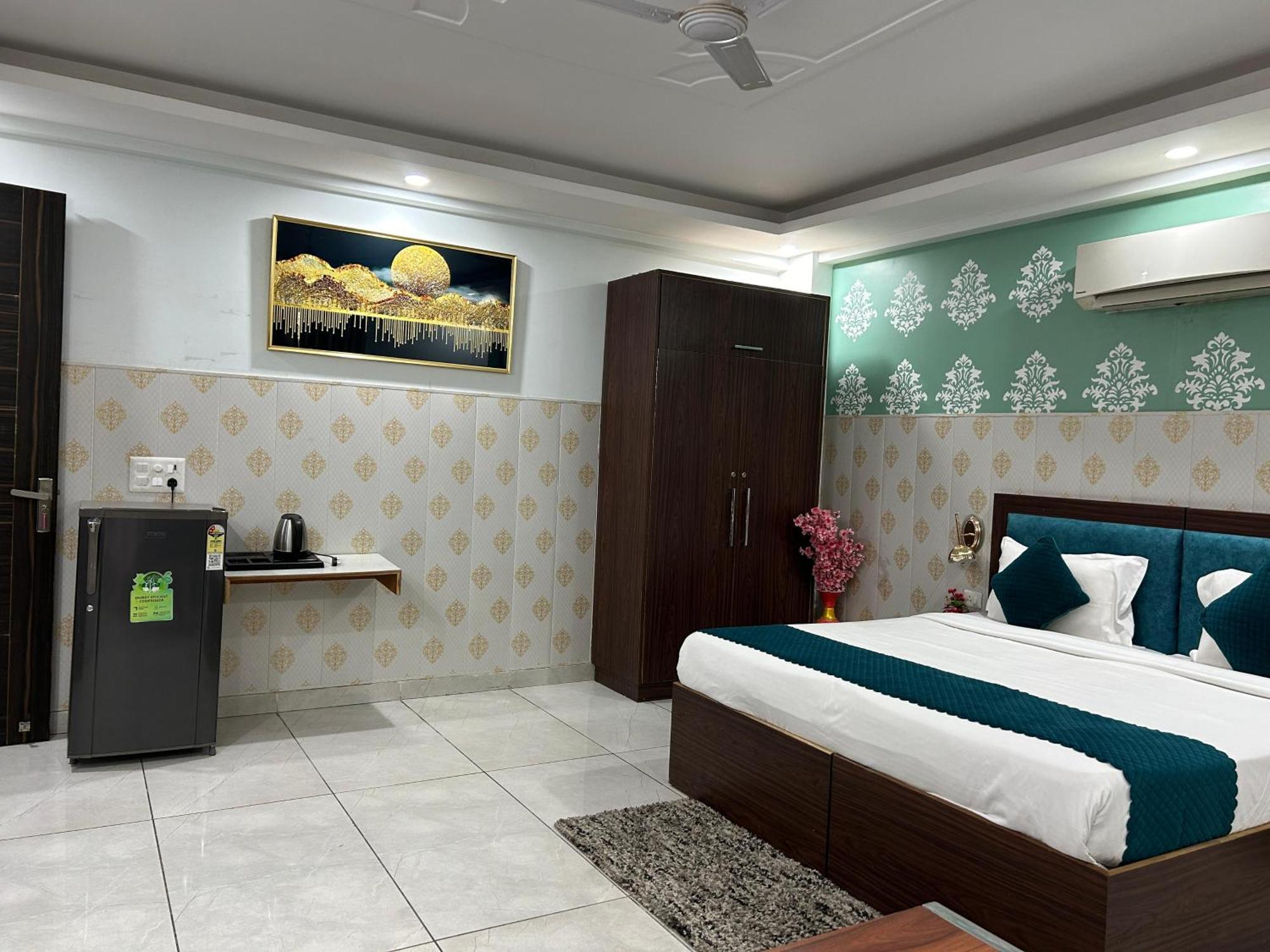 Tanvi Premium Residency-Close To Artemis, Medanta & Fortis Gurgaon Eksteriør billede